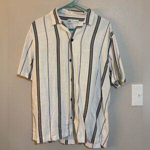 Zara Men's Casual Cream and Black Striped Shirt